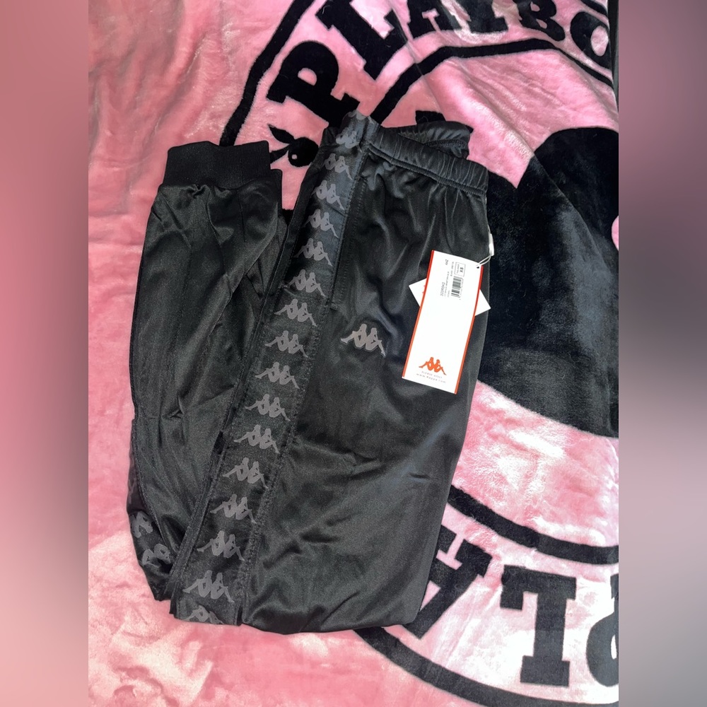 Black kappa tracksuit pants brand new !😁
